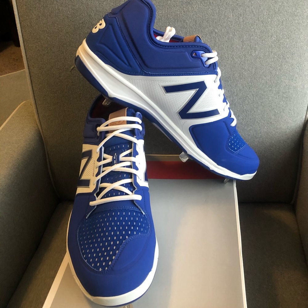 New Balance Men's LowMetal Baseball Cleats